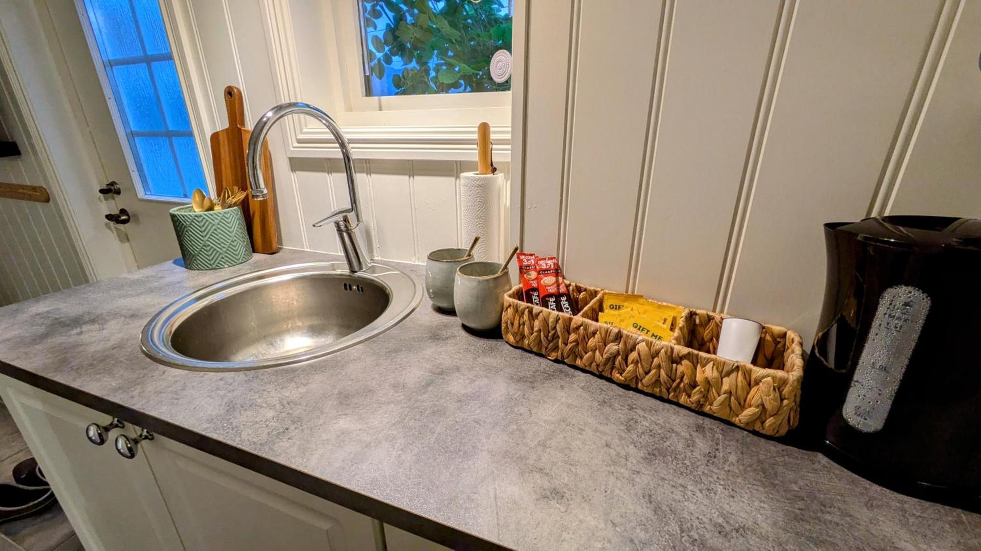 Exclusive And Cosy! Sea And Mountian View - Superfast Wifi, Washer And More Included Sortland Bagian luar foto