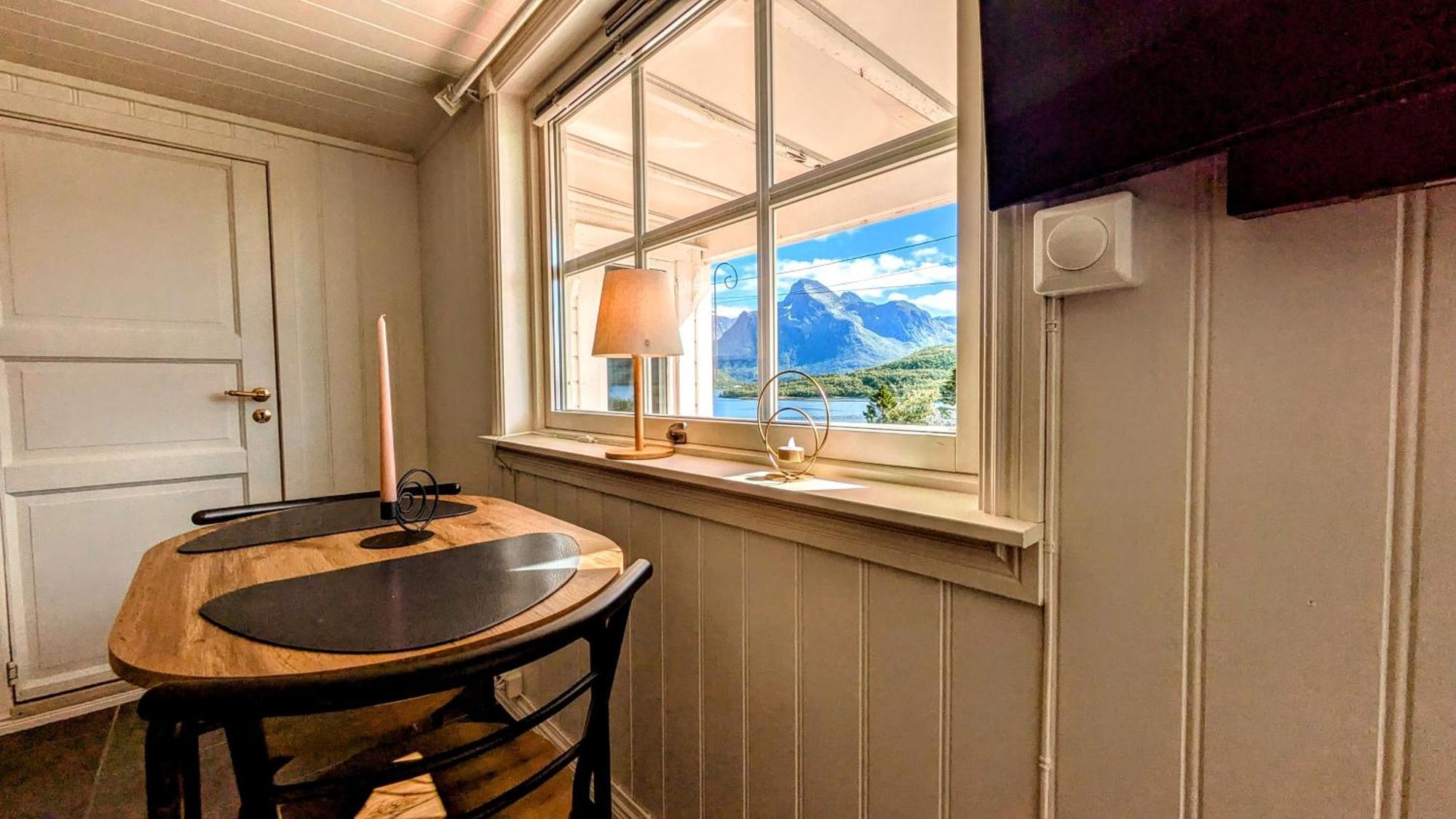 Exclusive And Cosy! Sea And Mountian View - Superfast Wifi, Washer And More Included Sortland Bagian luar foto